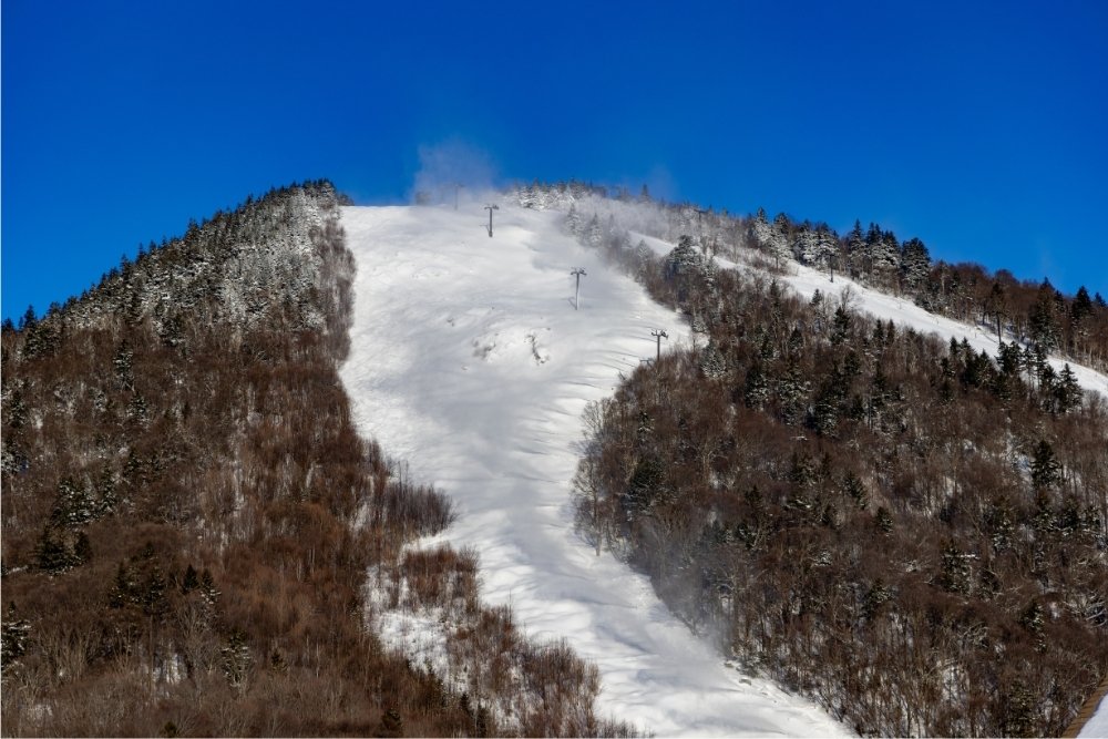 Snowmaking on Devil's Fiddle