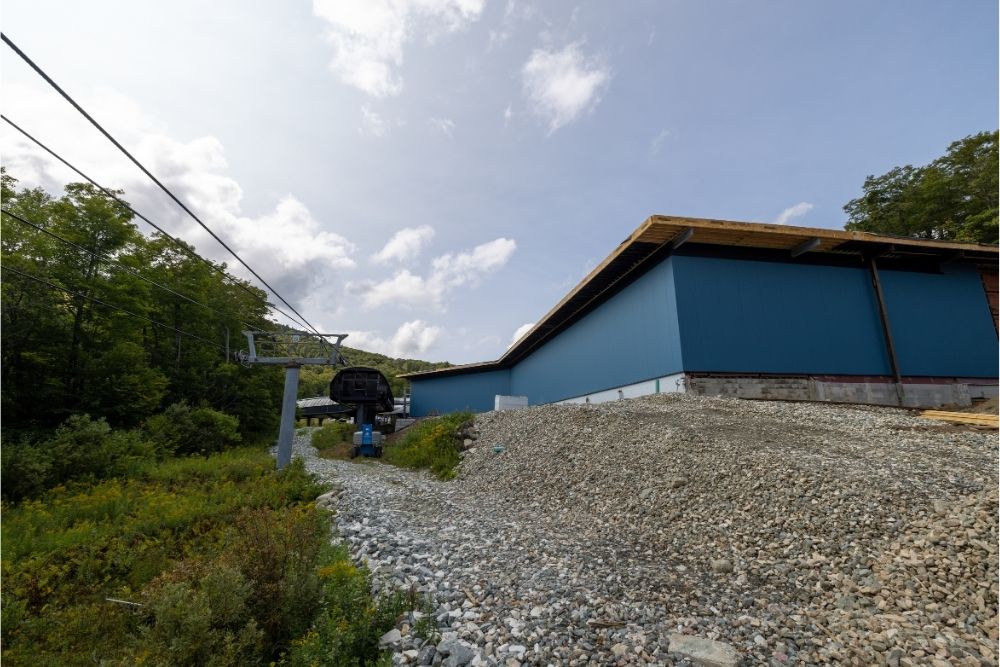 Skyeship Gondola Stage 2 Barn