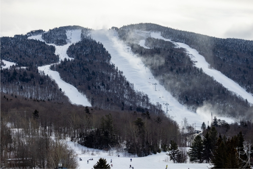 Snowmaking on Superstar